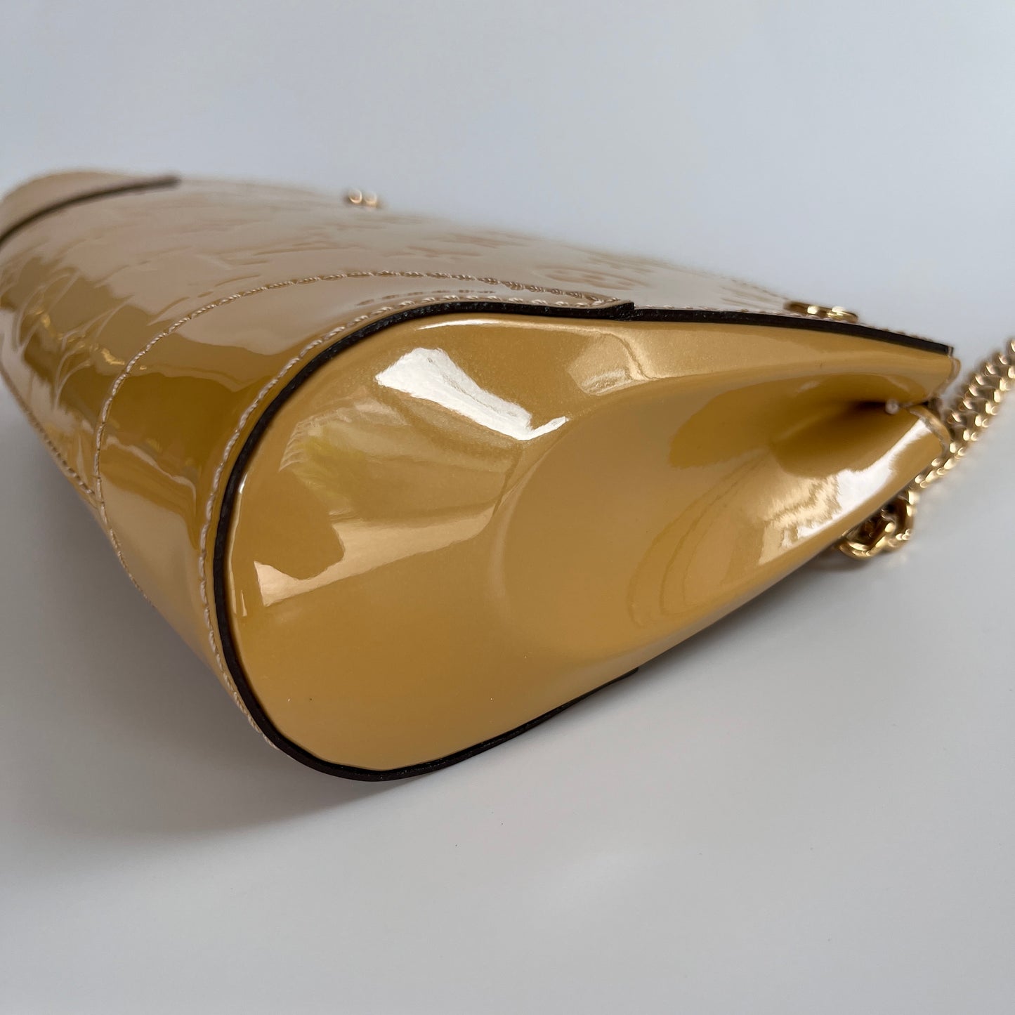 Louis Vuitton Santa Monica Yellow Vernis Clutch/ Crossbody Bag