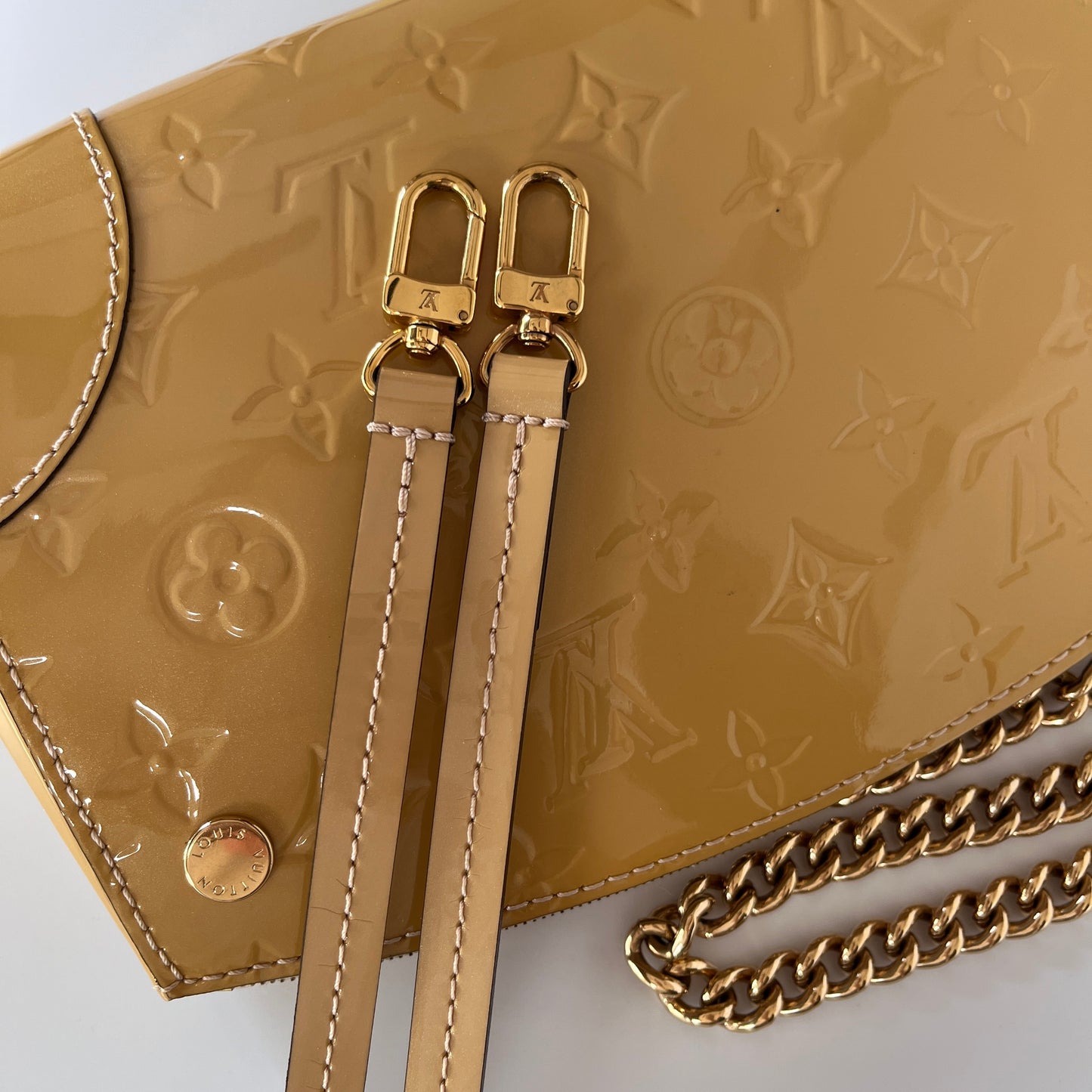 Louis Vuitton Santa Monica Yellow Vernis Clutch/ Crossbody Bag