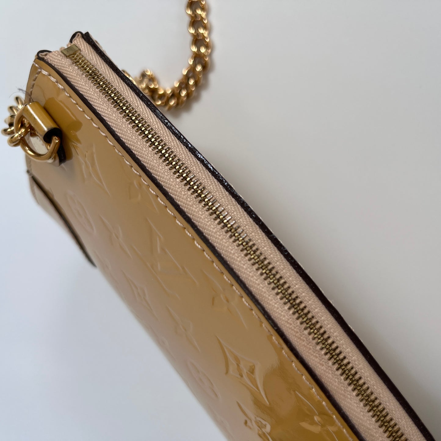 Louis Vuitton Santa Monica Yellow Vernis Clutch/ Crossbody Bag