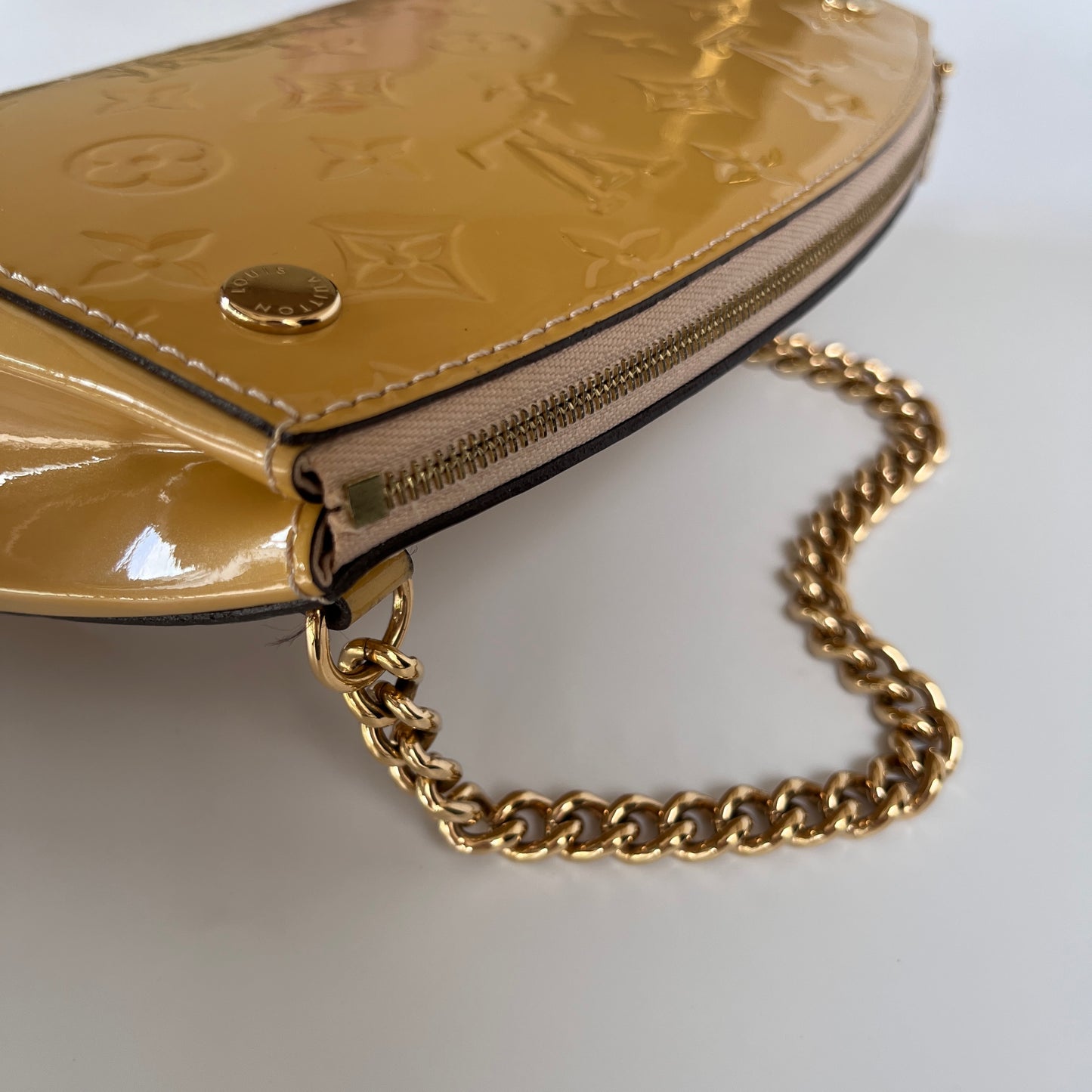 Louis Vuitton Santa Monica Yellow Vernis Clutch/ Crossbody Bag