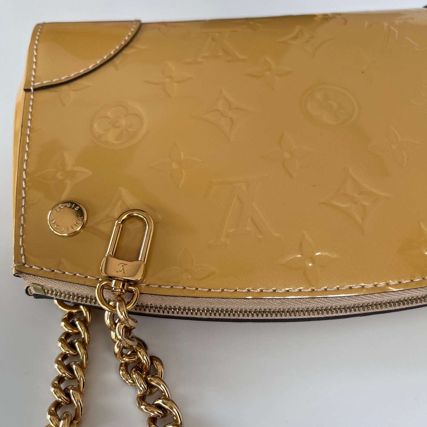 Louis Vuitton Santa Monica Yellow Vernis Clutch/ Crossbody Bag
