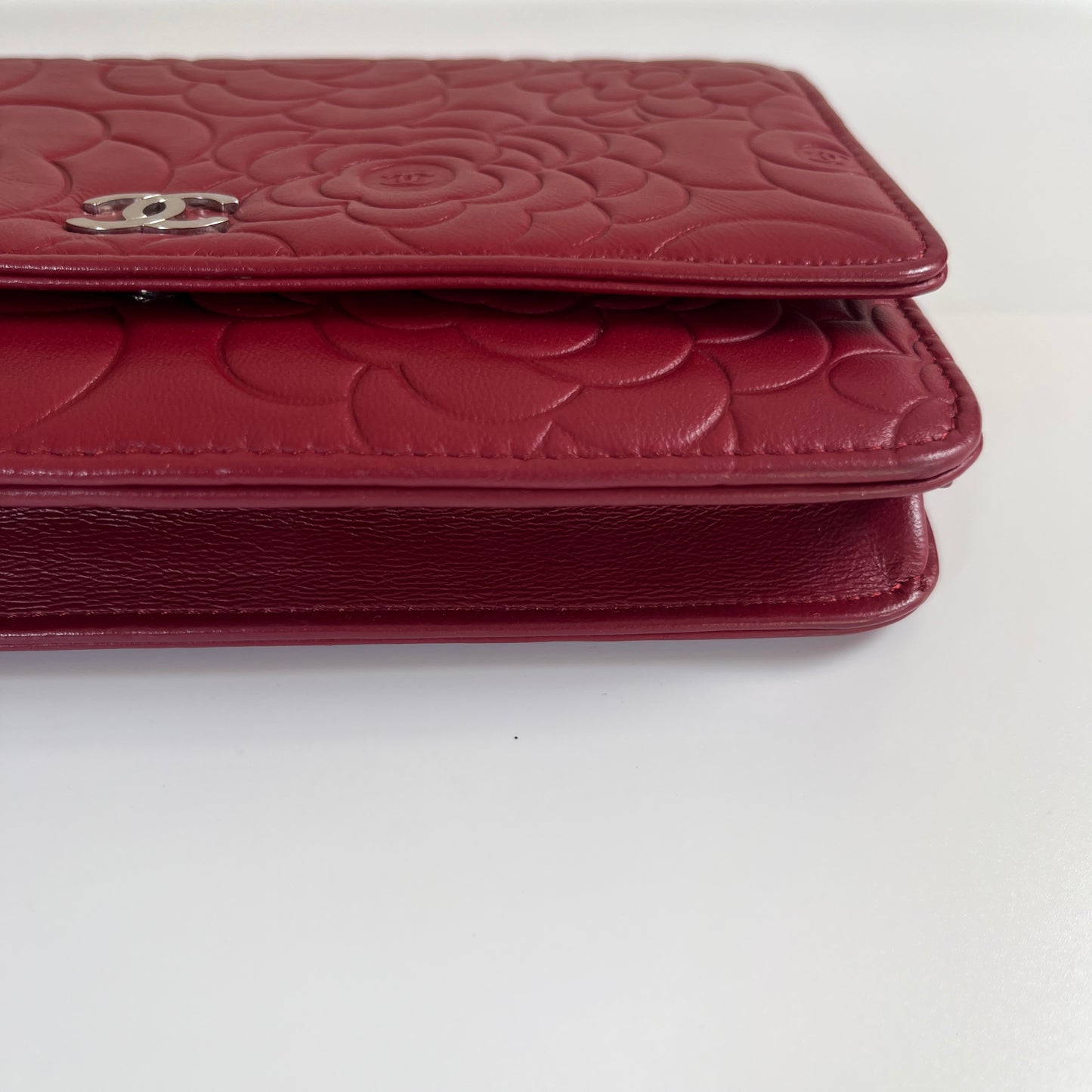 Chanel Red Camellia Lambskin Wallet On Chain