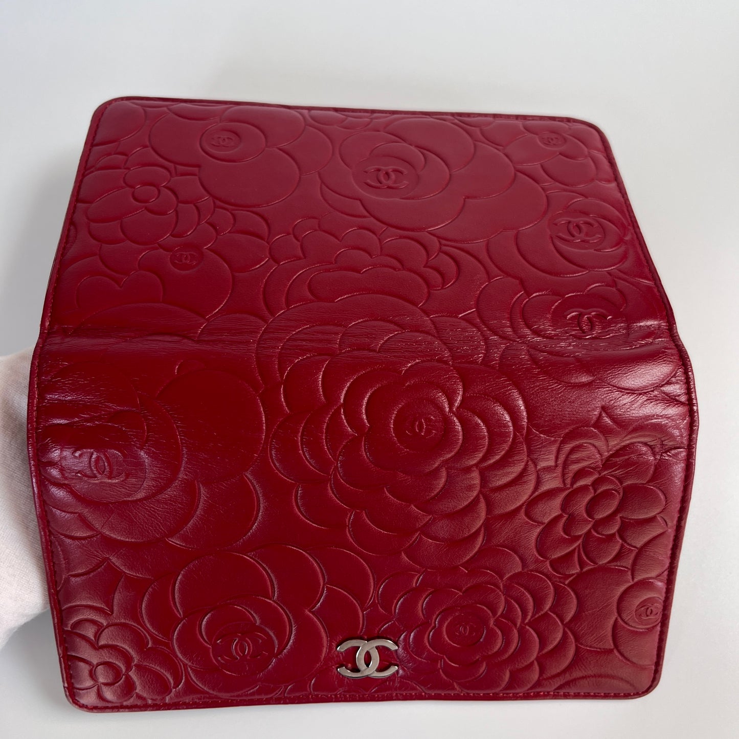 Chanel Red Camellia Lambskin Wallet On Chain