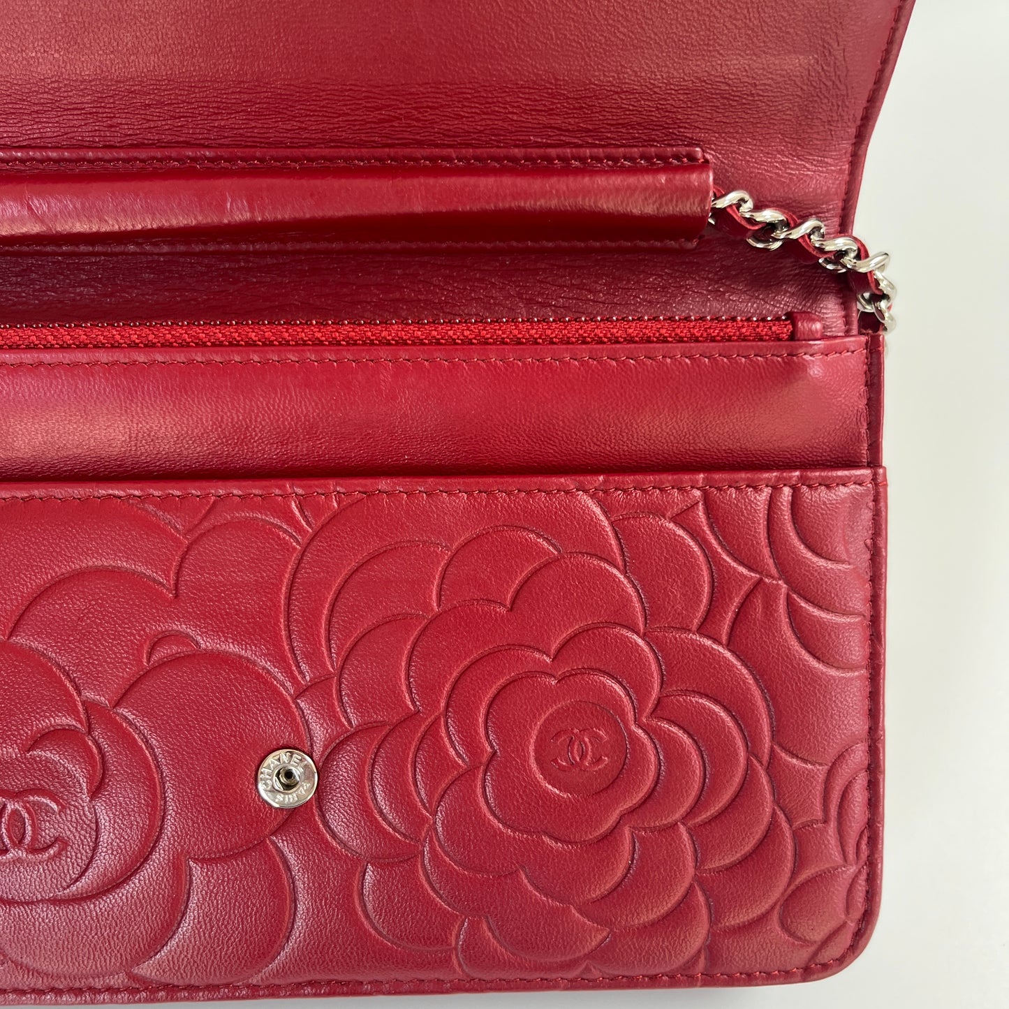 Chanel Red Camellia Lambskin Wallet On Chain