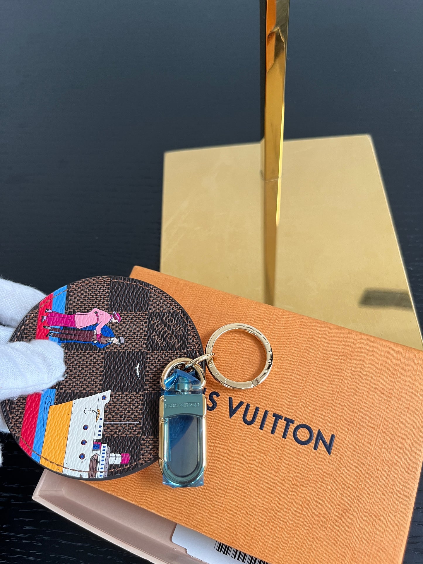 Louis Vuitton Damier Ebene Charm Keychain Holder