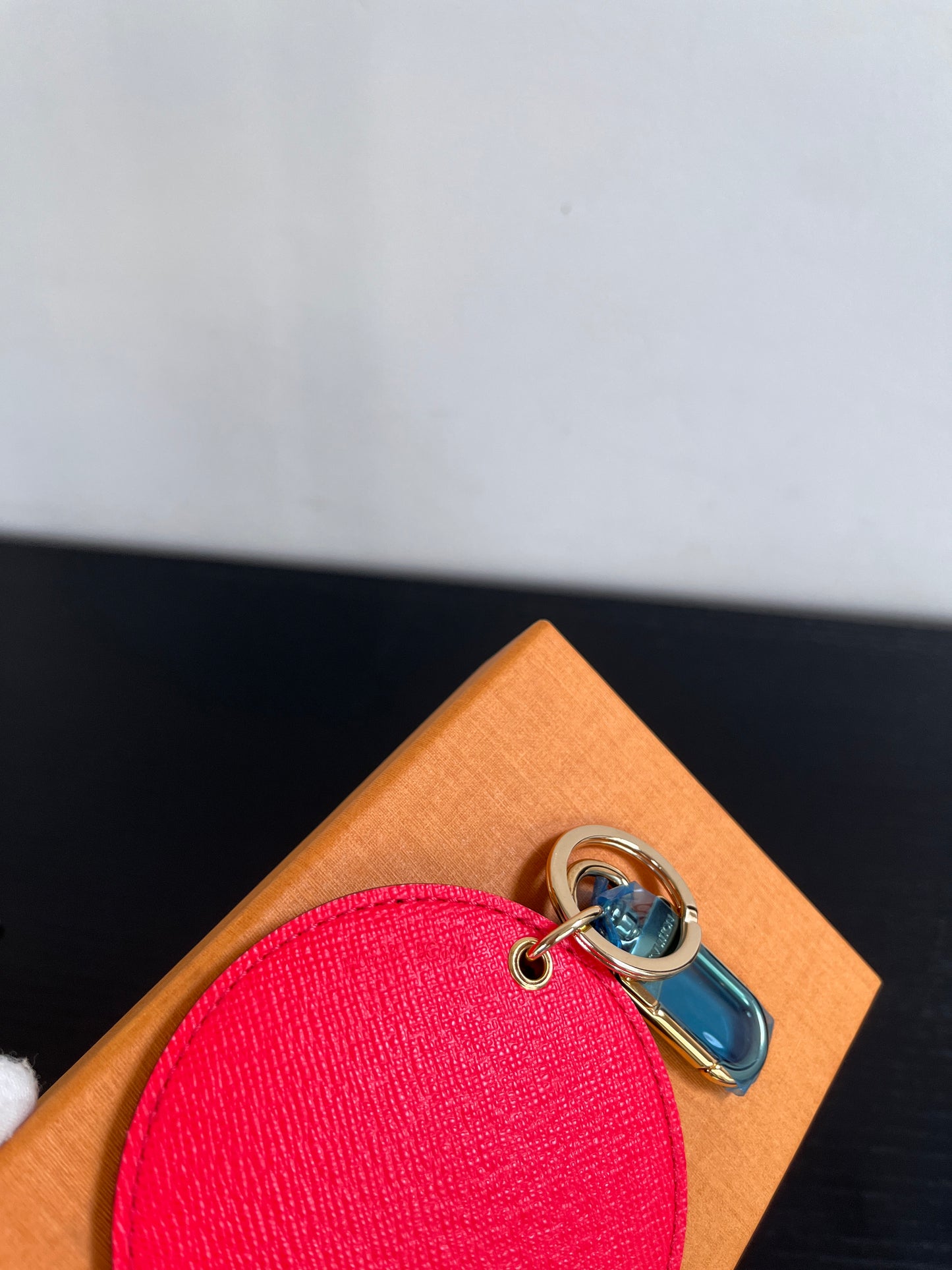 Louis Vuitton Damier Ebene Charm Keychain Holder