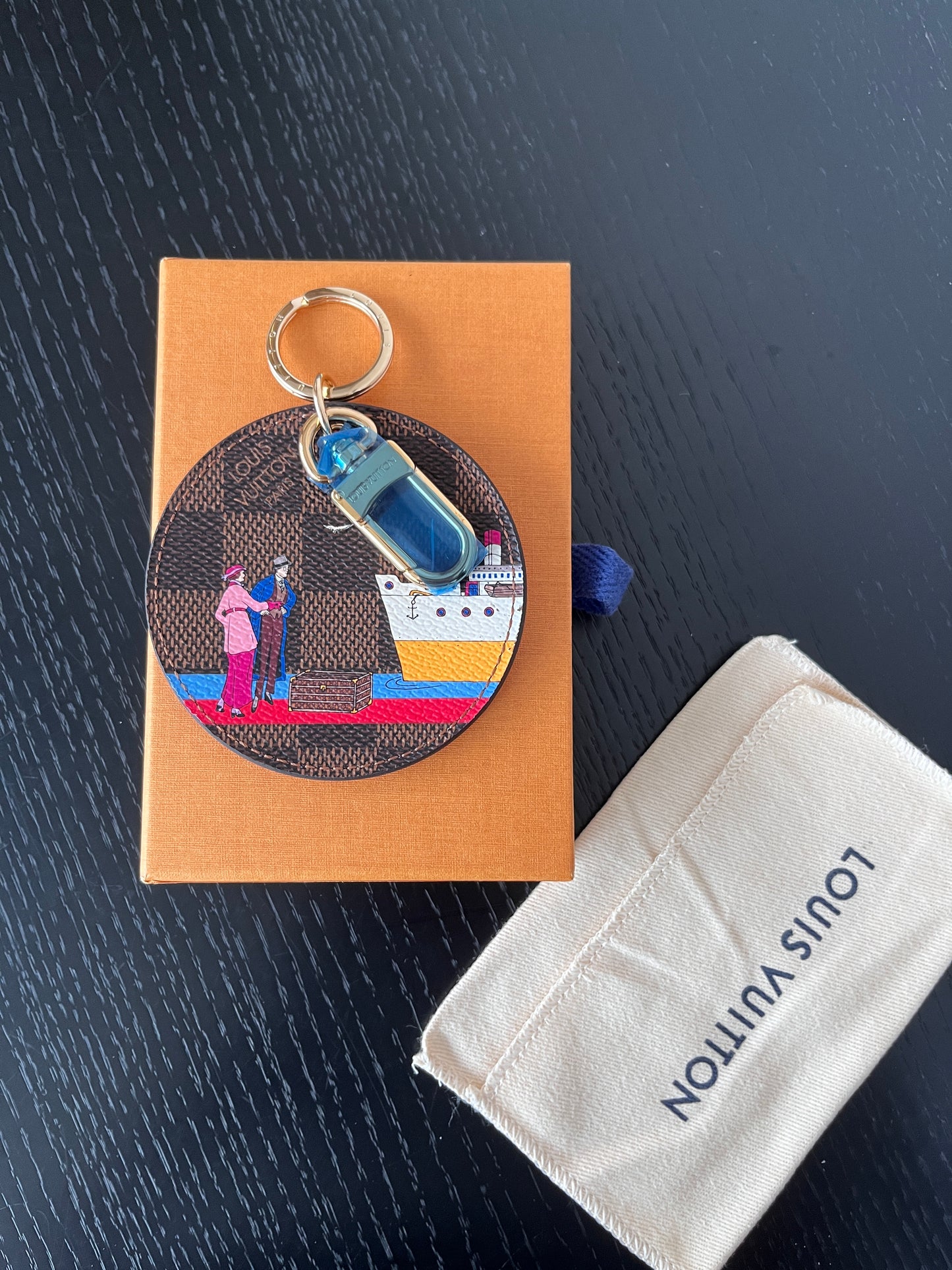 Louis Vuitton Damier Ebene Charm Keychain Holder