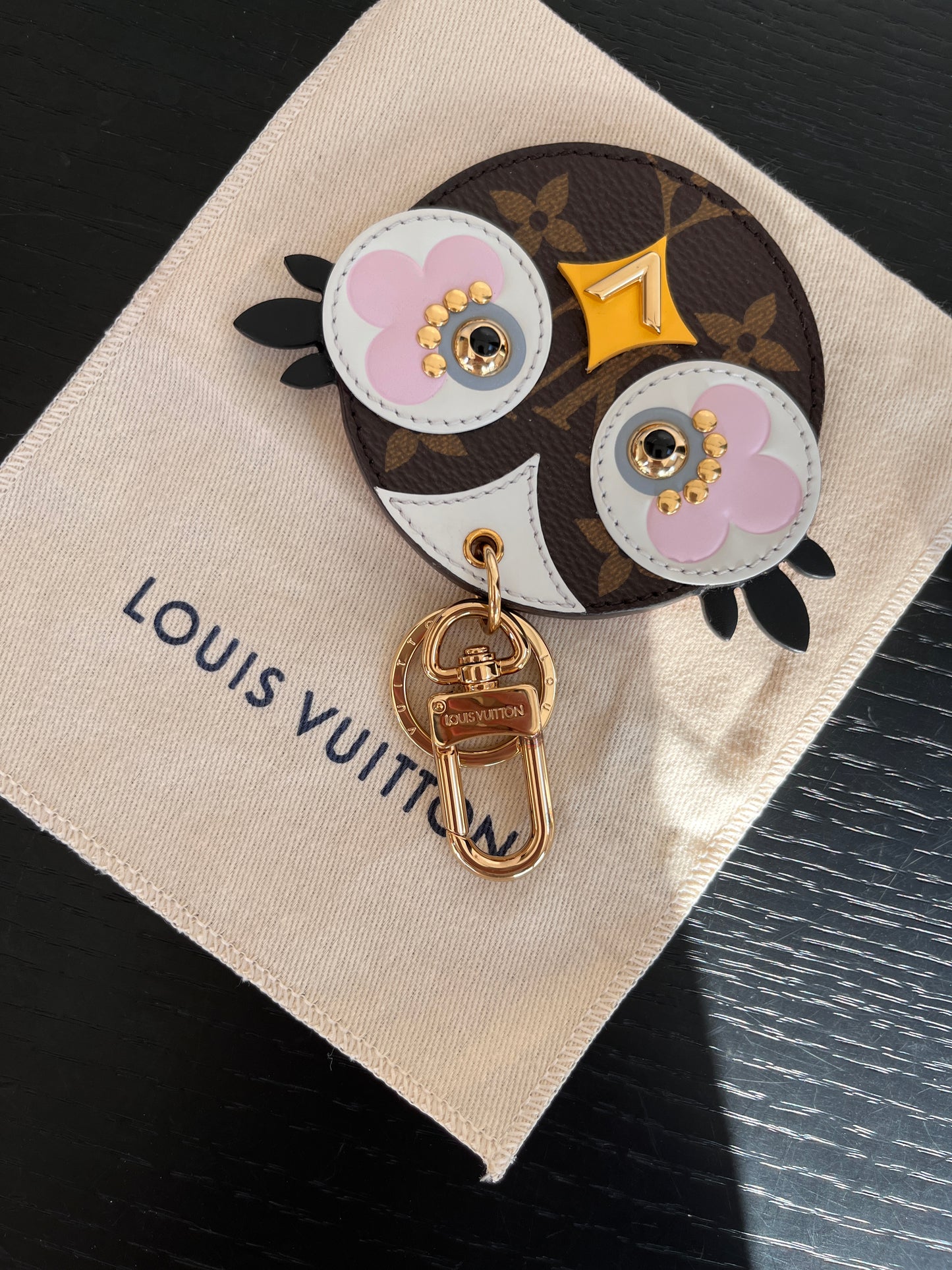 Louis Vuitton M62604 Love Bird Key Holder Bag Charm