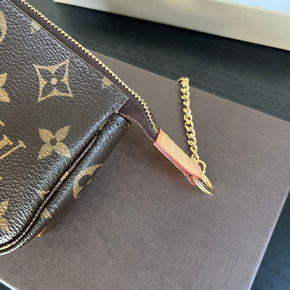 Louis Vuitton Monogram Mini Pochette Accessoires