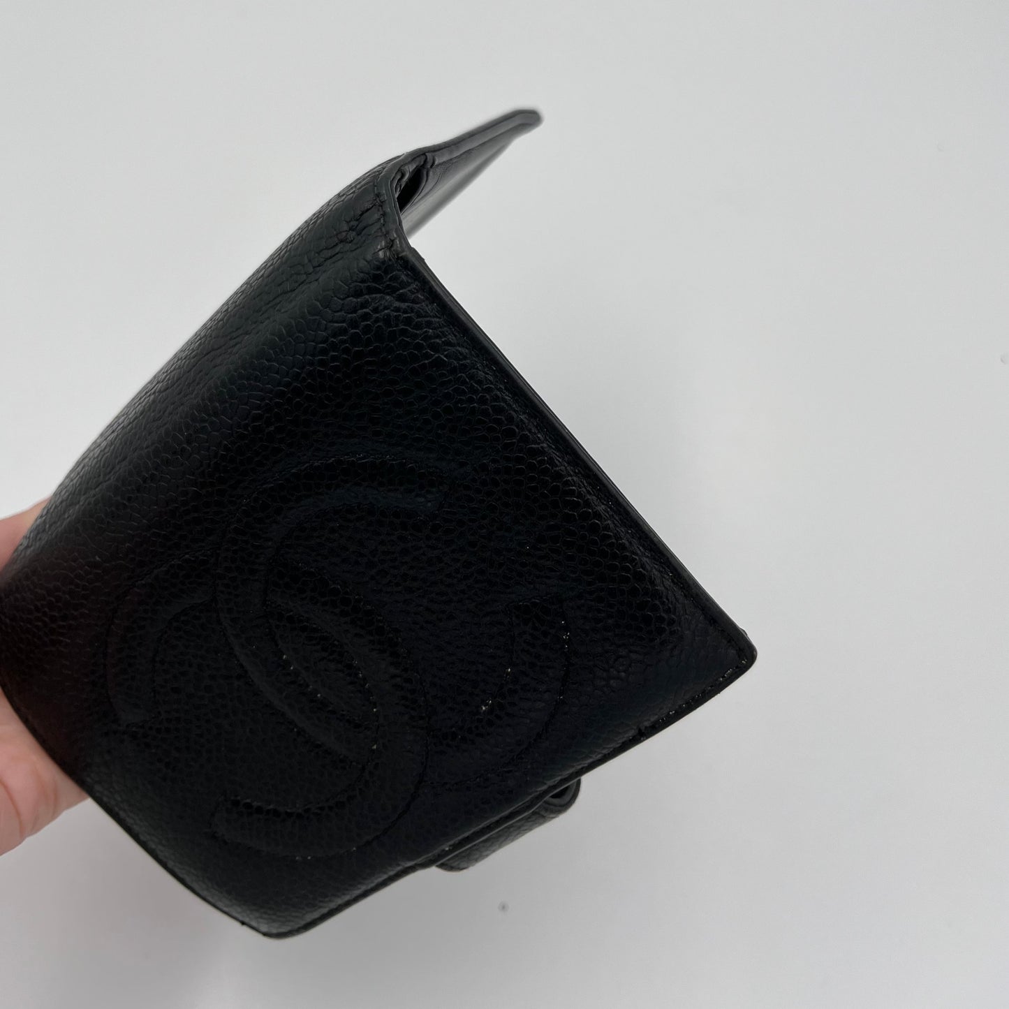 Chanel Vintage Bi-fold Caviar Wallet