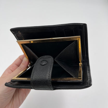 Chanel Vintage Bi-fold Caviar Wallet