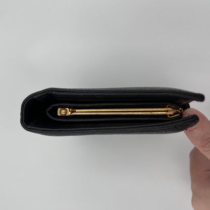 Chanel Vintage Bi-fold Caviar Wallet