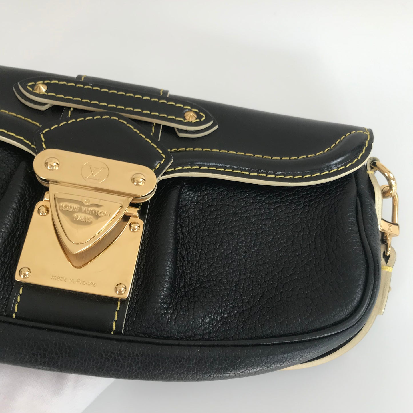Louis Vuitton Black Suhali Le Precieux Pochette Clutch