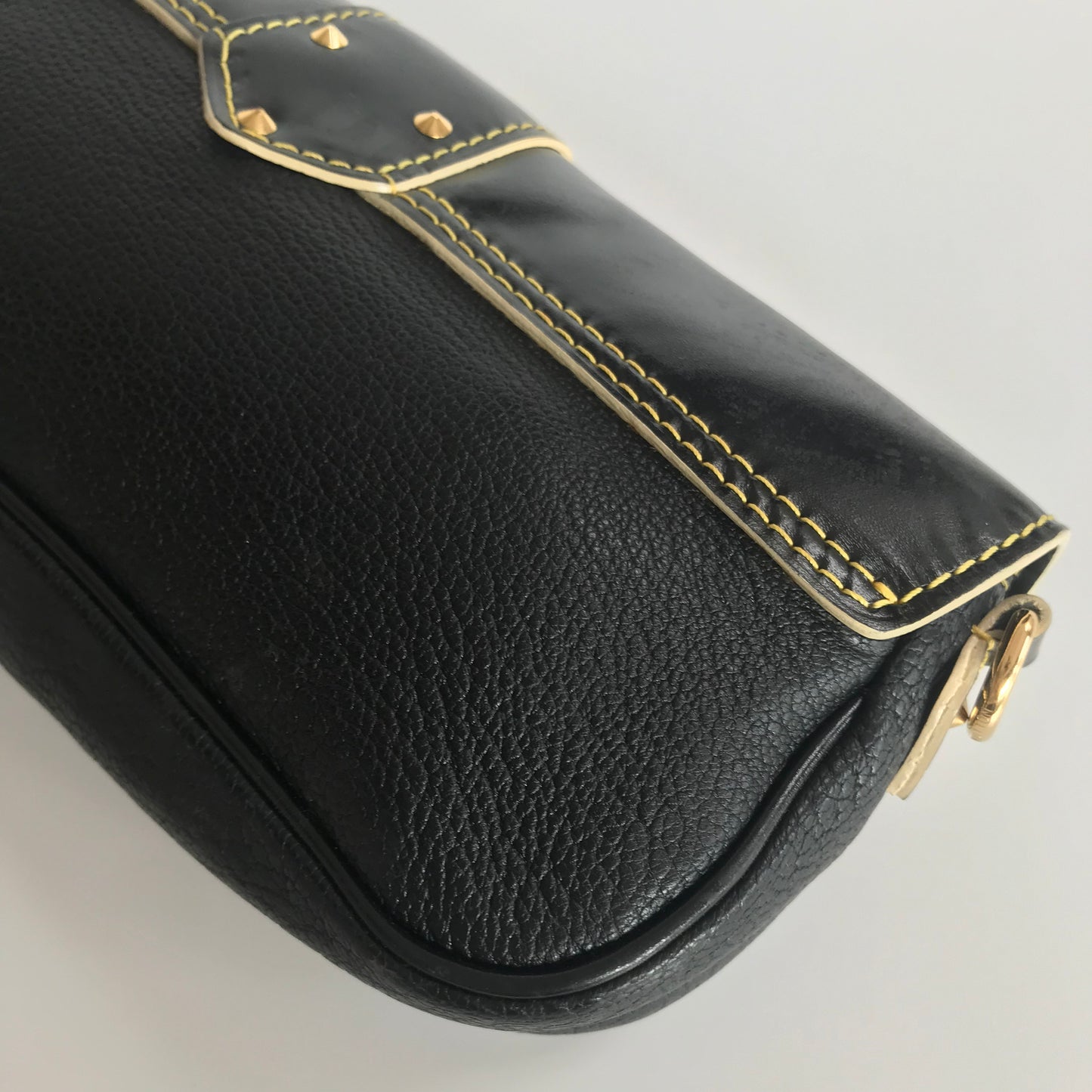 Louis Vuitton Black Suhali Le Precieux Pochette Clutch