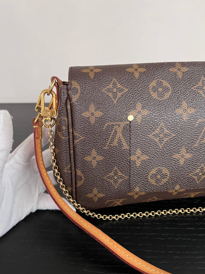 Louis Vuitton Favorite MM Monogram FL4173