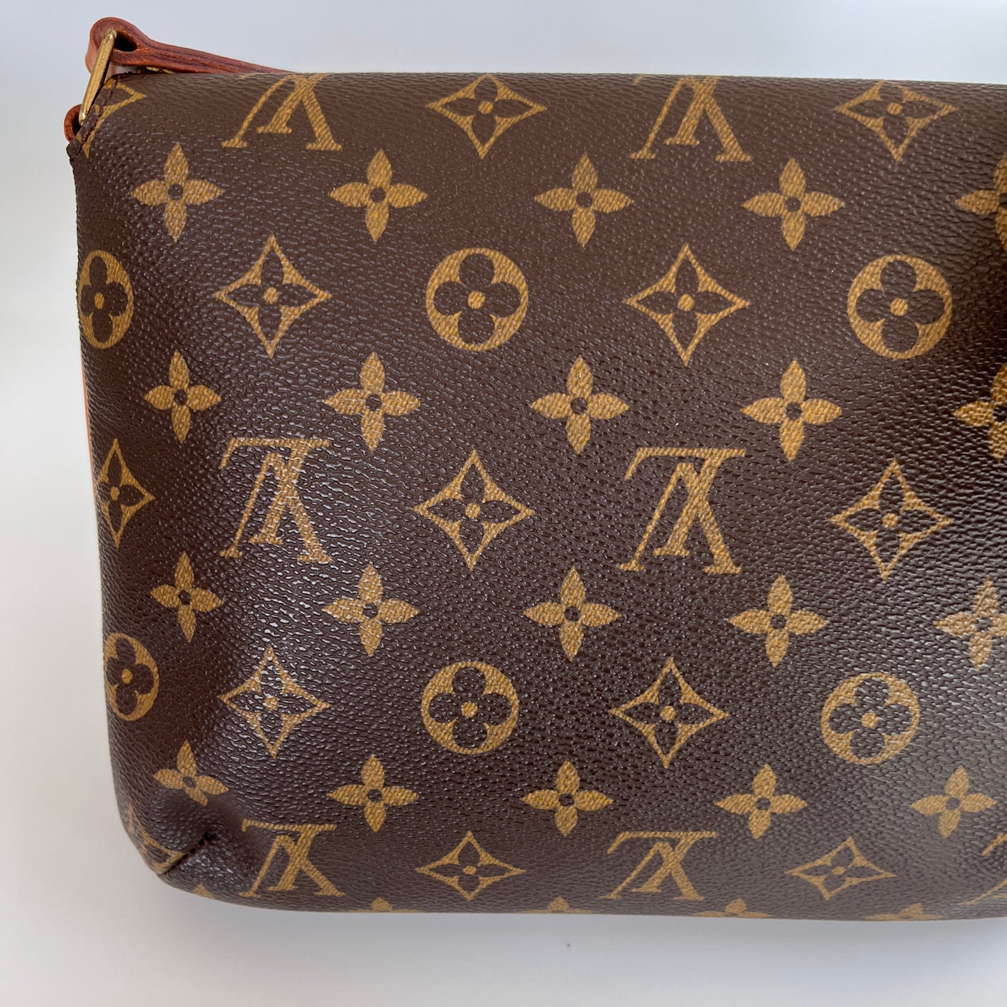 Louis Vuitton Musette Tango Shoulder Bag