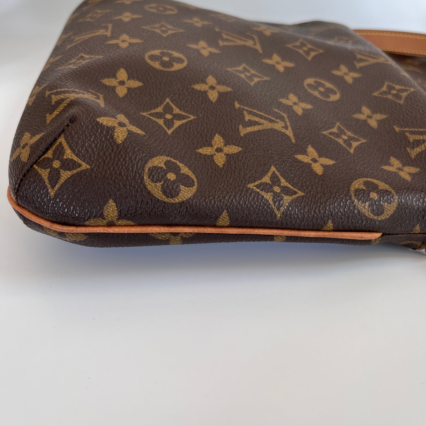 Louis Vuitton Musette Tango Shoulder Bag