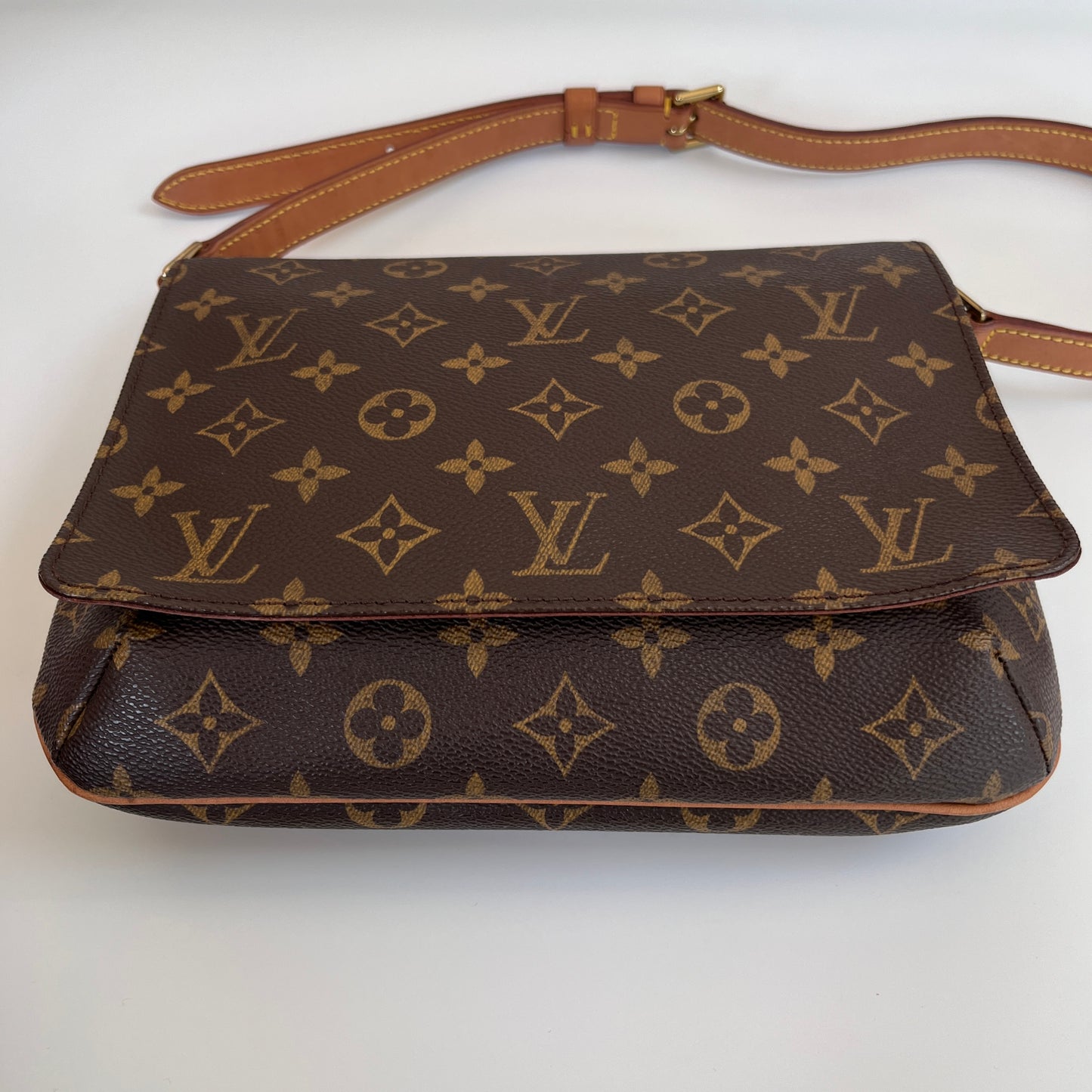 Louis Vuitton Musette Tango Shoulder Bag
