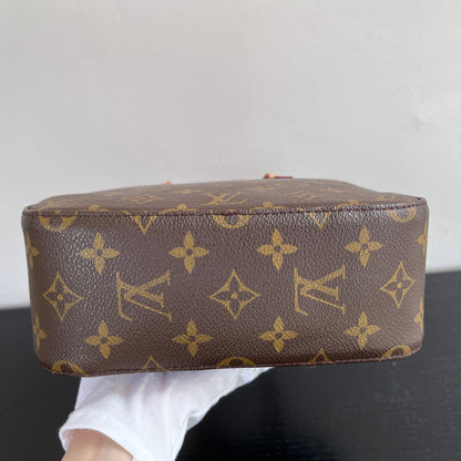 Louis Vuitton Vintage Spontini Monogram