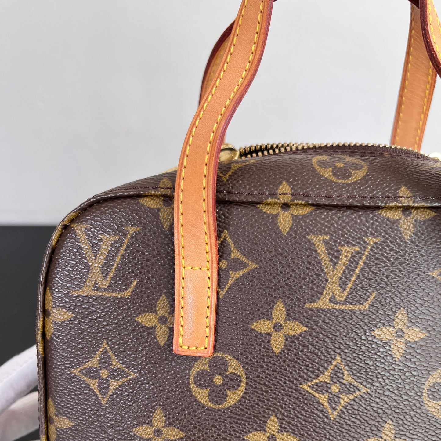 Louis Vuitton Vintage Spontini Monogram