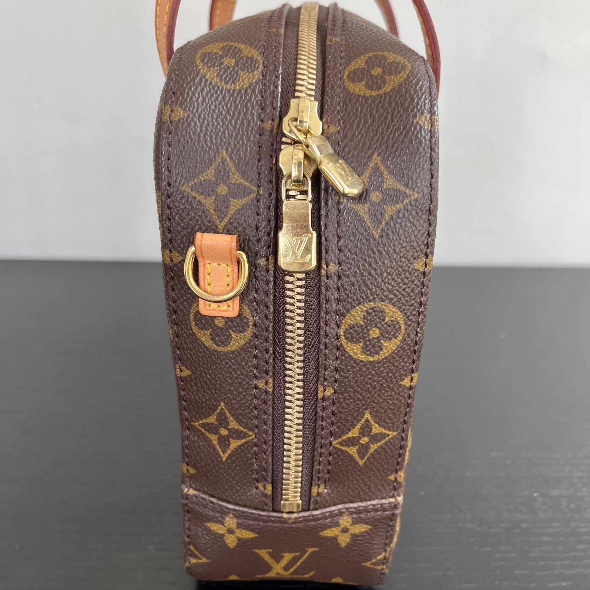 Louis Vuitton Vintage Spontini Monogram