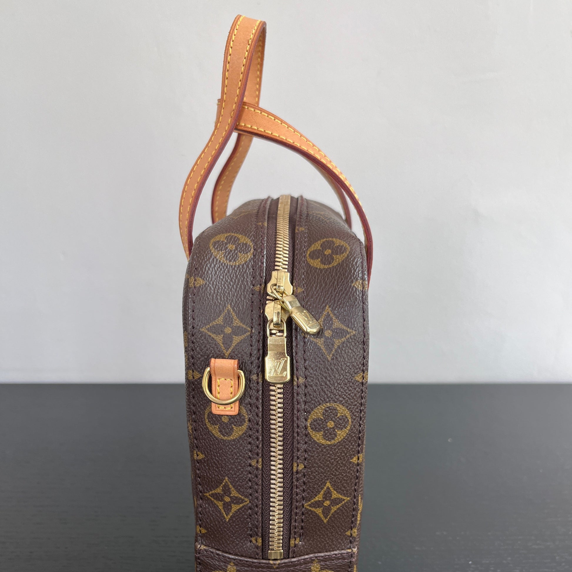 Louis Vuitton Vintage Spontini Monogram