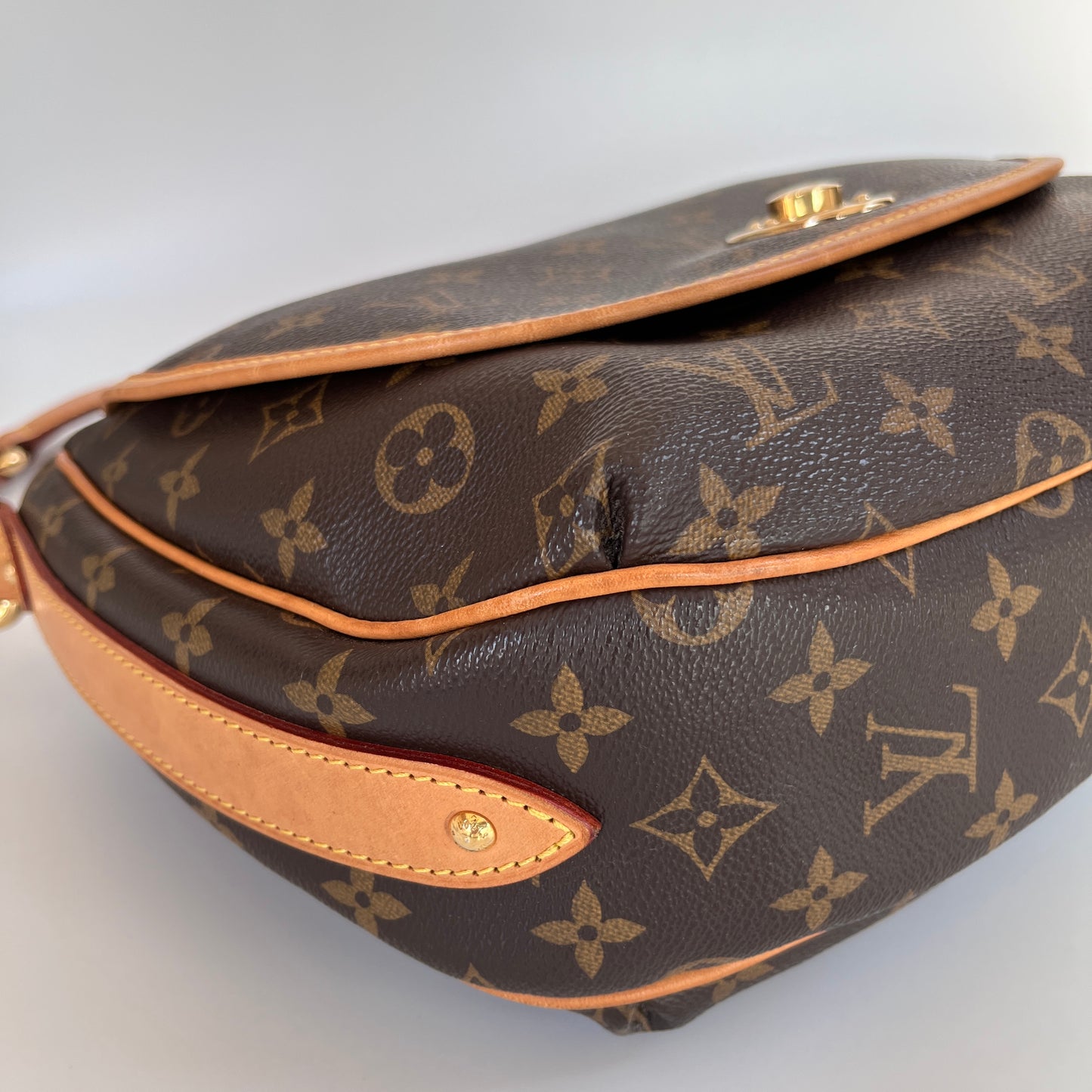 Louis Vuitton Vintage Tulum PM Shoulder Bag