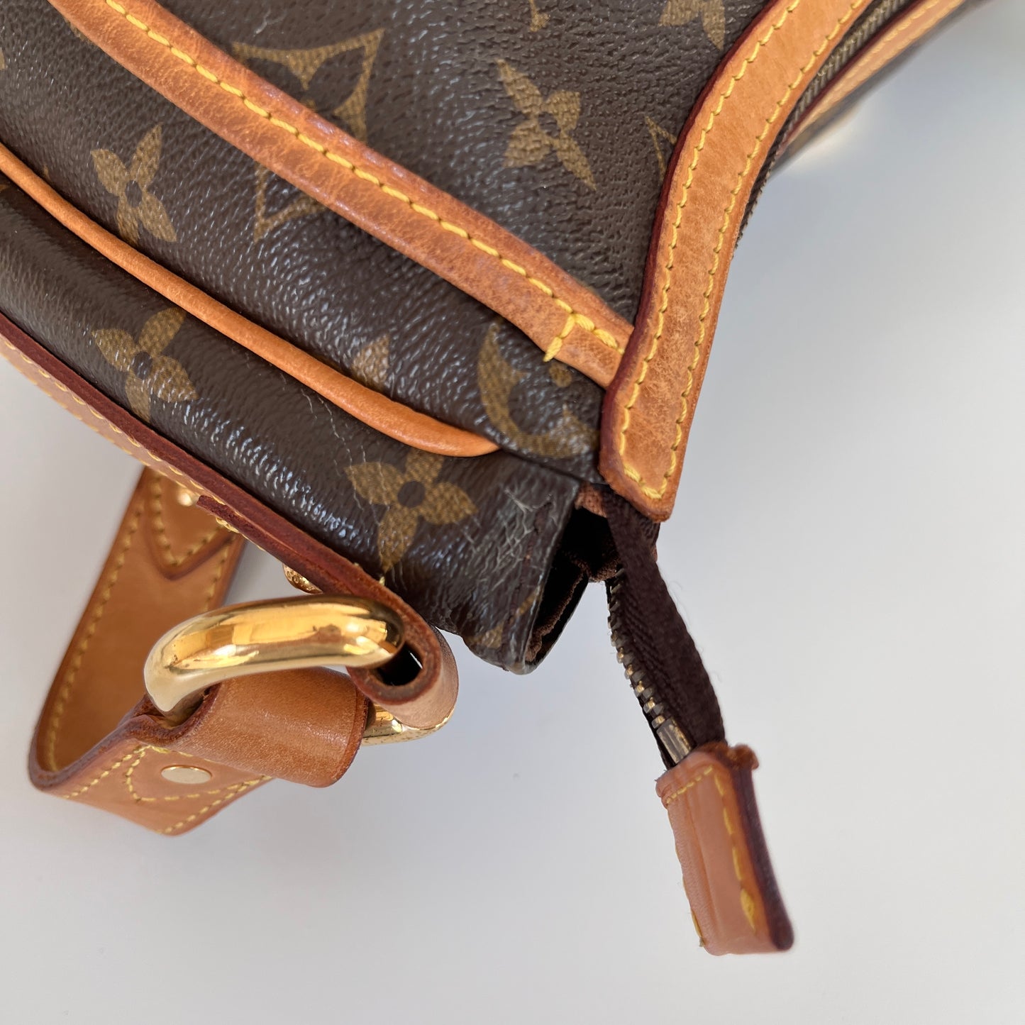 Louis Vuitton Vintage Tulum PM Shoulder Bag