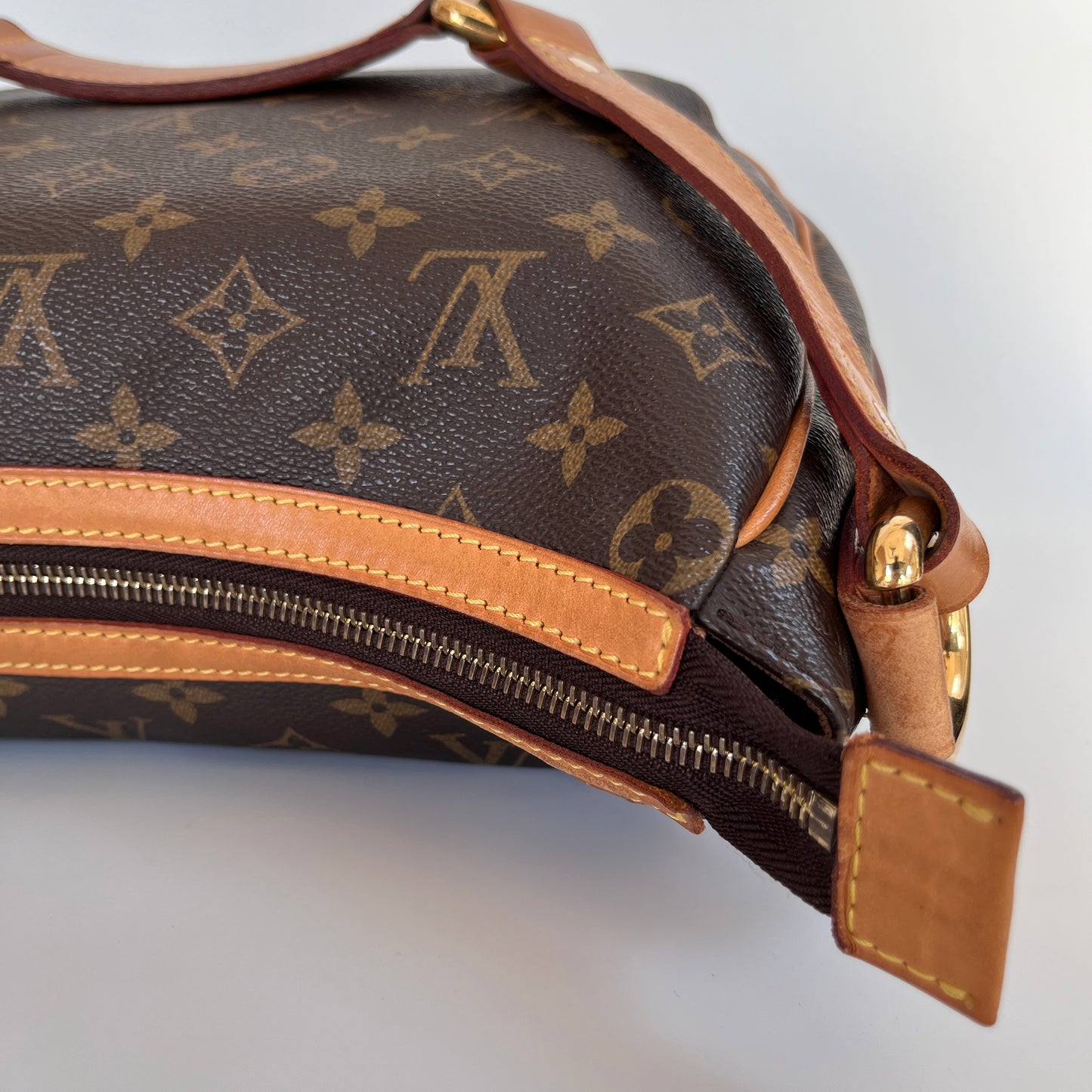 Louis Vuitton Vintage Tulum PM Shoulder Bag