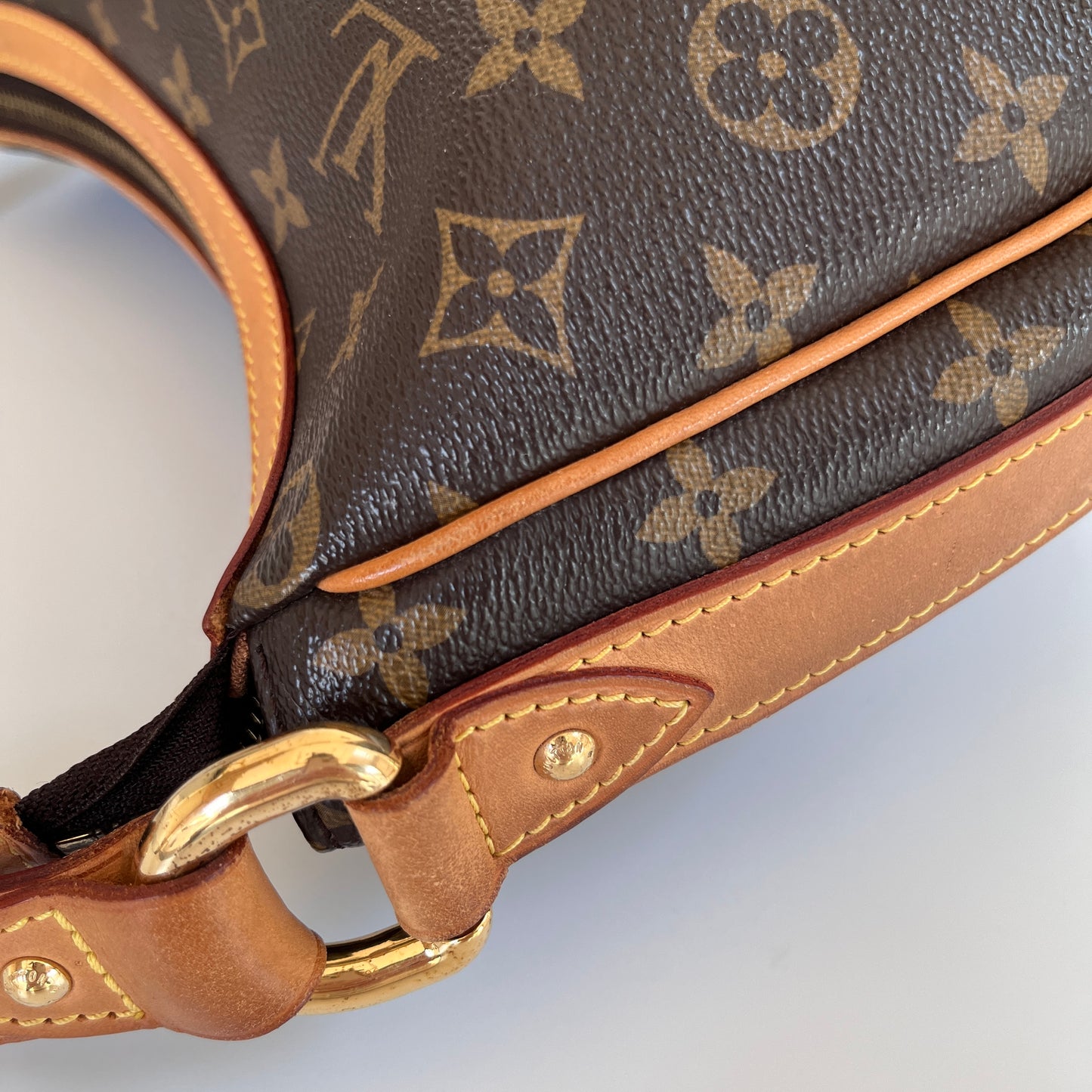 Louis Vuitton Vintage Tulum PM Shoulder Bag