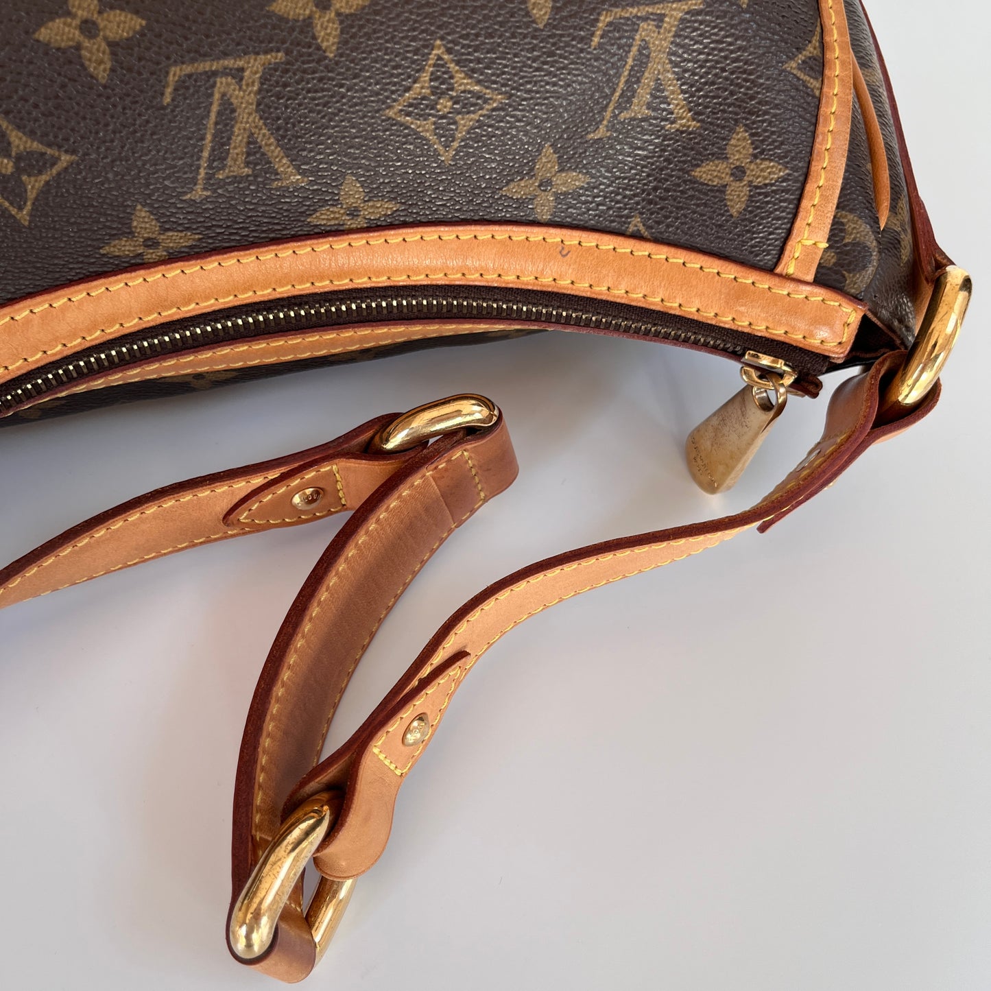 Louis Vuitton Vintage Tulum PM Shoulder Bag