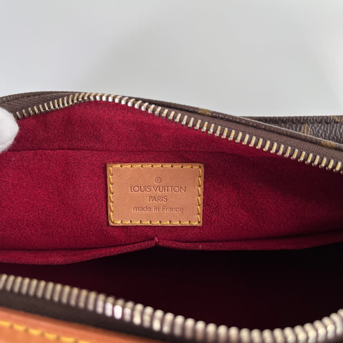 Louis Vuitton Vintage Viva Cite MM Shoulder Bag