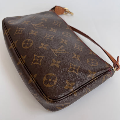 Louis Vuitton x Takashi Murakami Cherry Monogram Pochette