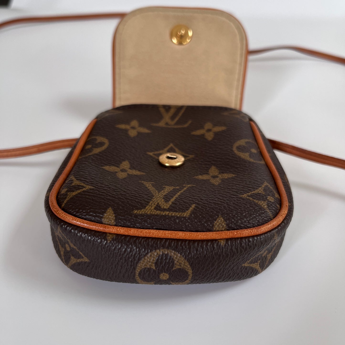 Louis Vuitton Vintage Monogram Cancun Crossbody Pouch
