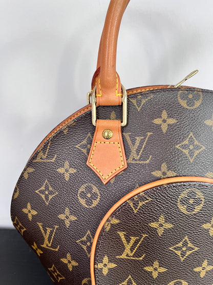 Louis Vuitton Vintage Ellipse PM Monogram Handbag