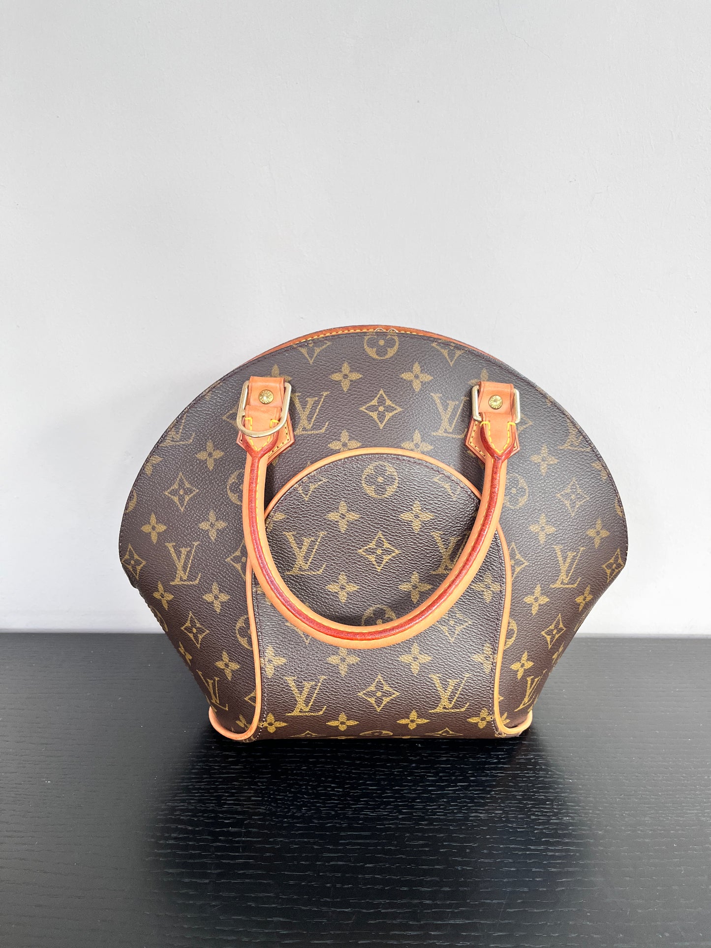 Louis Vuitton Vintage Ellipse PM Monogram Handbag