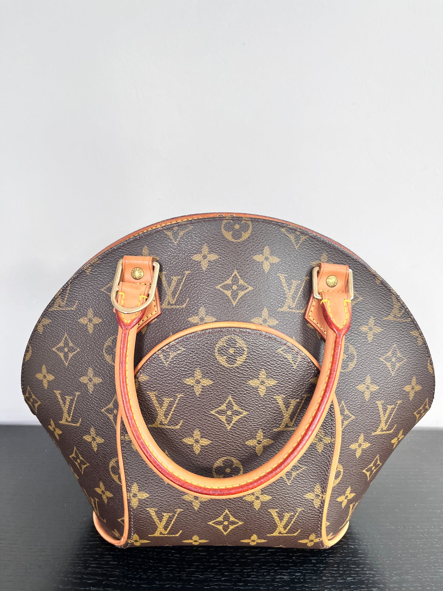 Louis Vuitton Vintage Ellipse PM Monogram Handbag