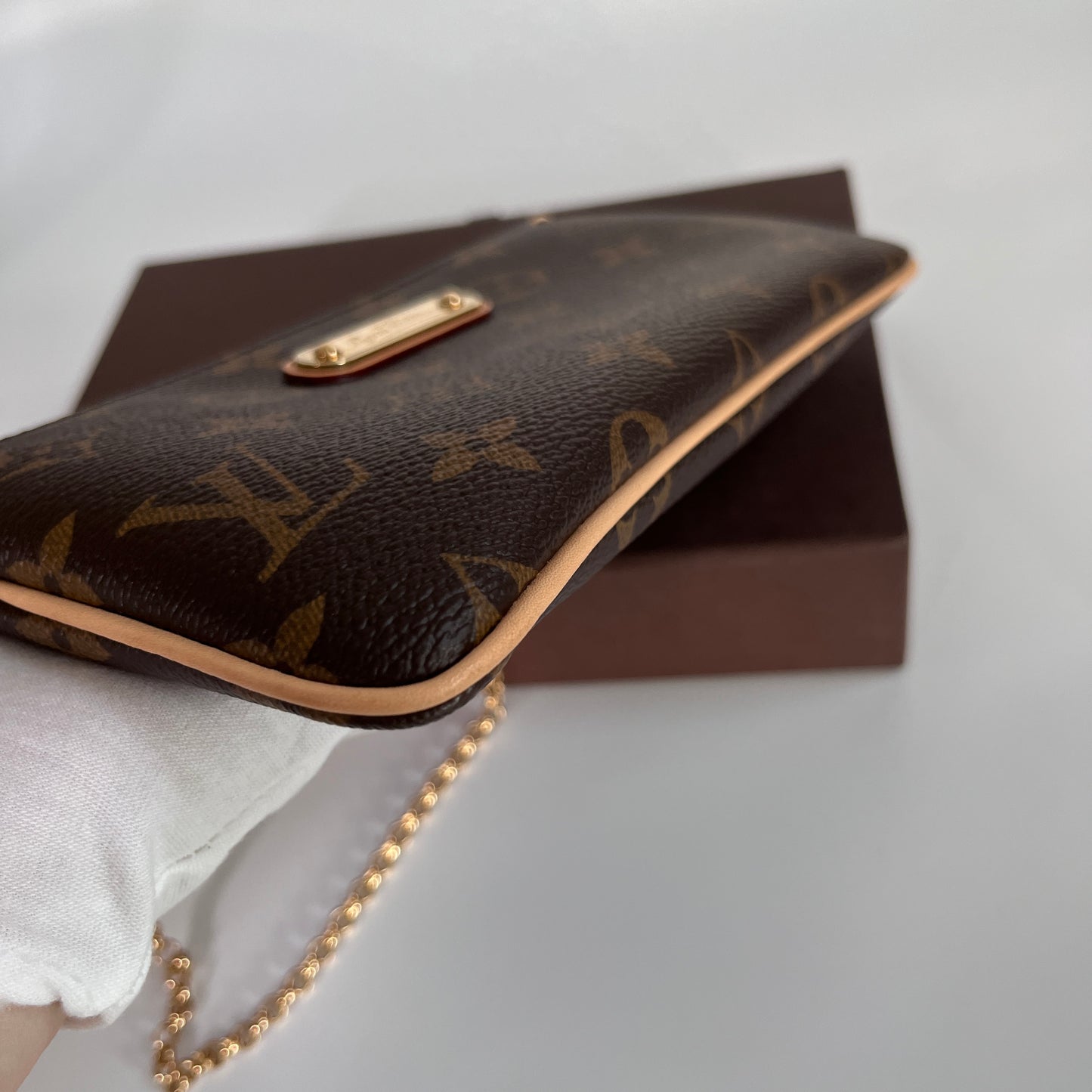 Louis Vuitton Milla MM Monogram Clutch