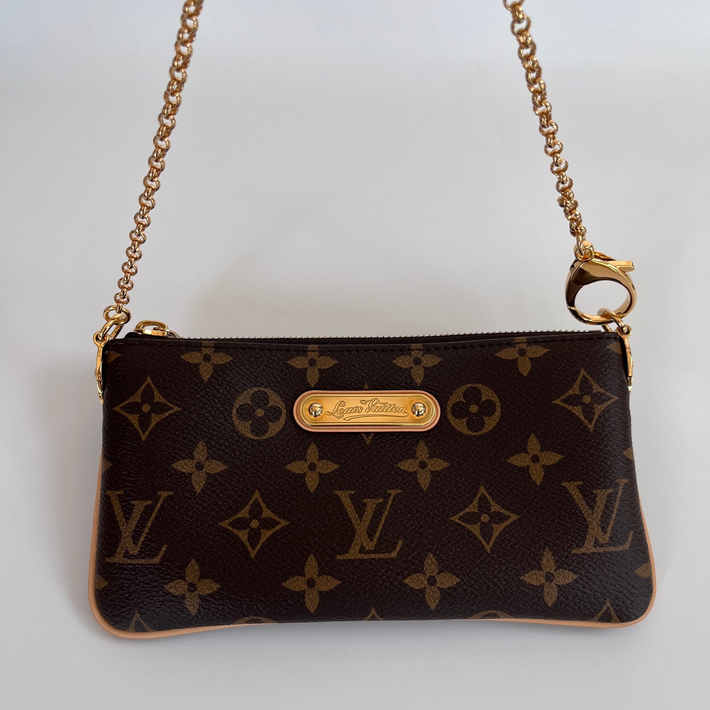 Louis Vuitton Milla MM Monogram Clutch