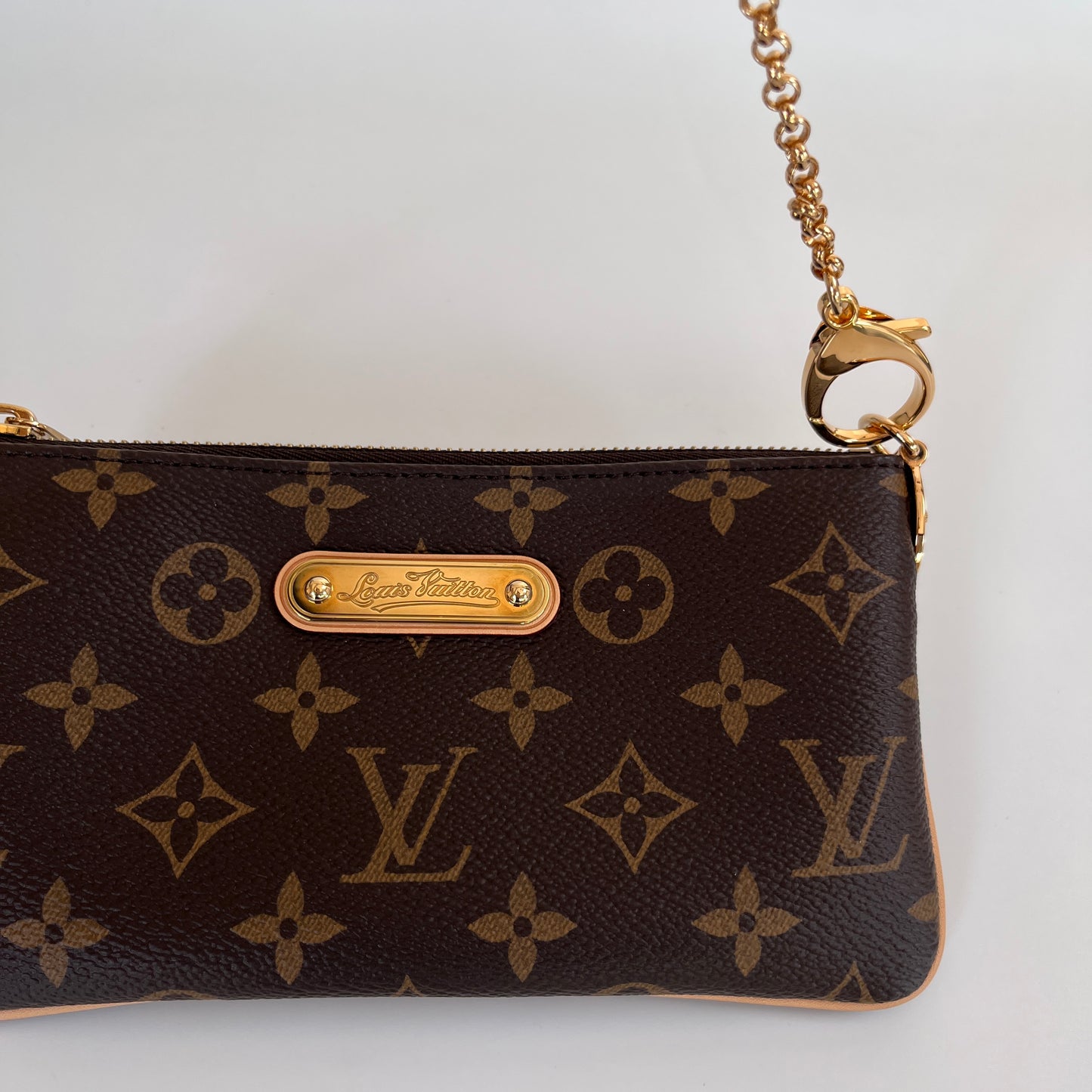 Louis Vuitton Milla MM Monogram Clutch