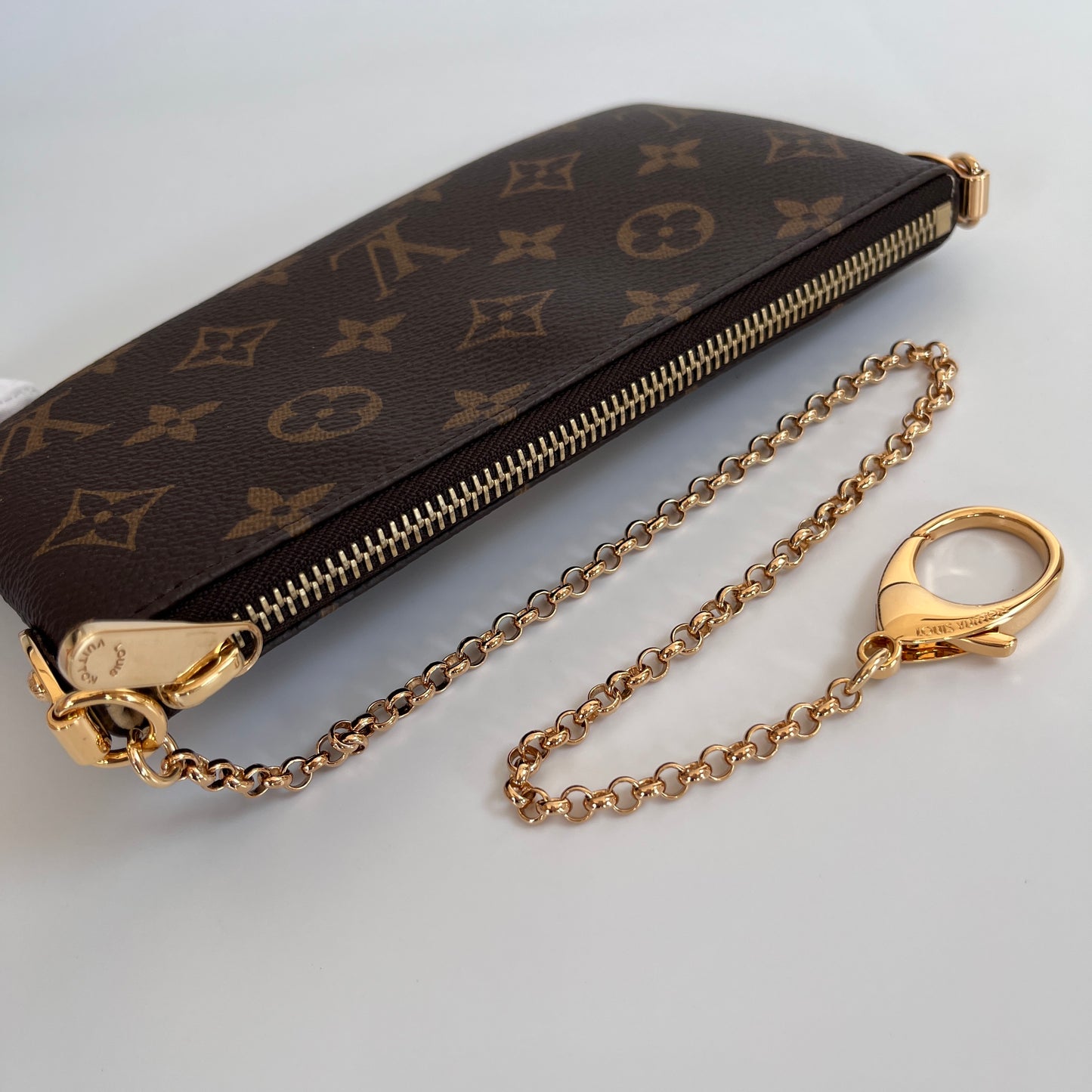 Louis Vuitton Milla MM Monogram Clutch