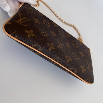Louis Vuitton Milla MM Monogram Clutch