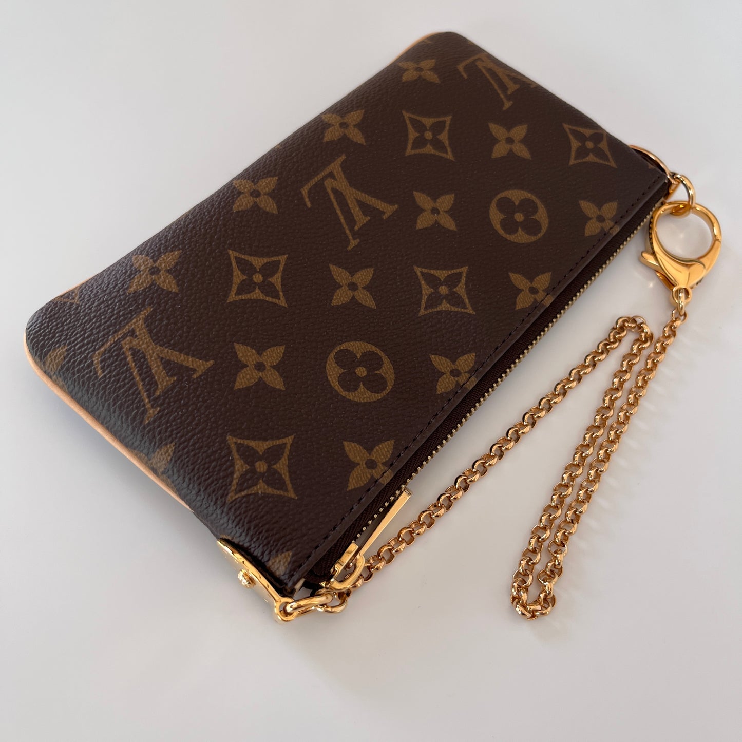 Louis Vuitton Milla MM Monogram Clutch