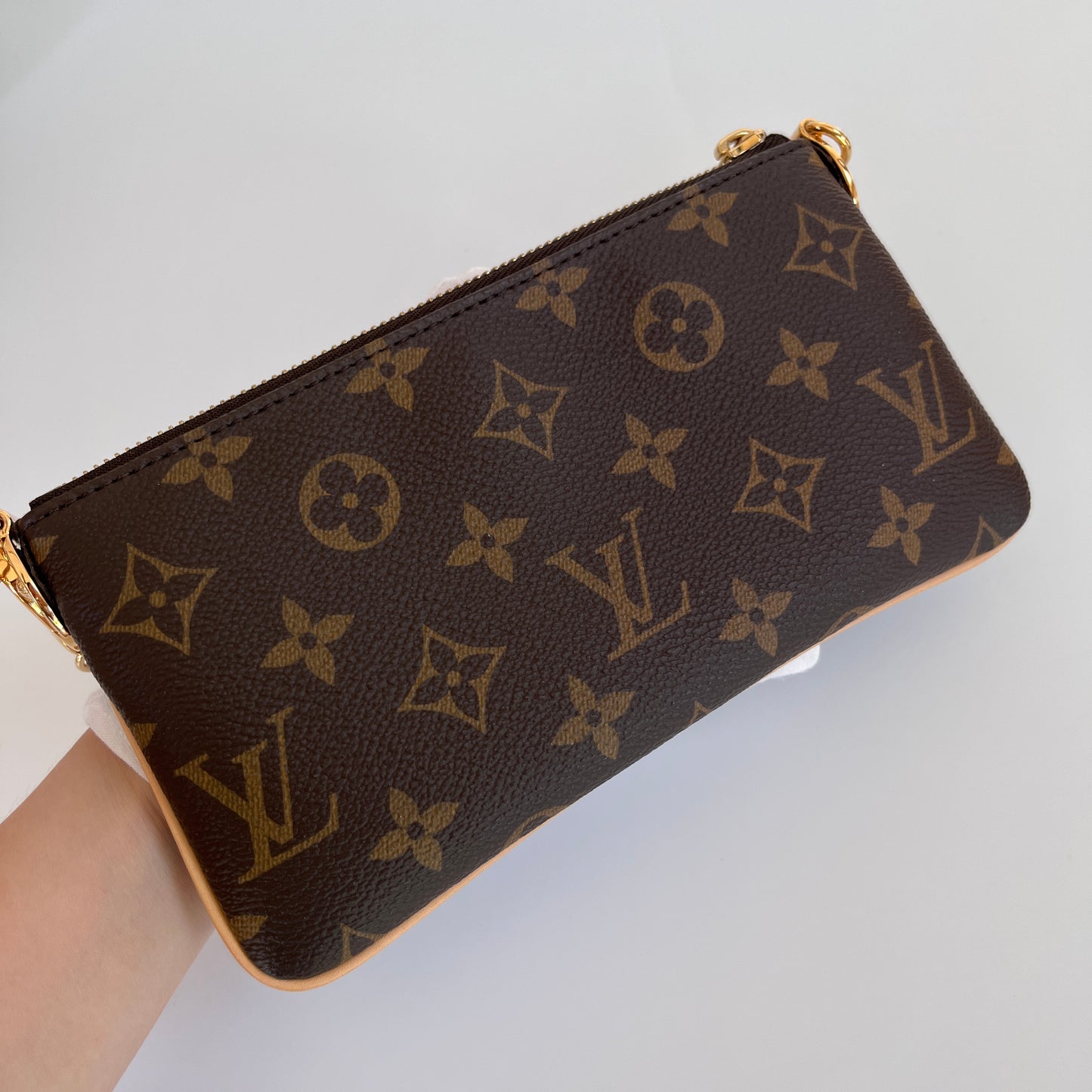 Louis Vuitton Milla MM Monogram Clutch