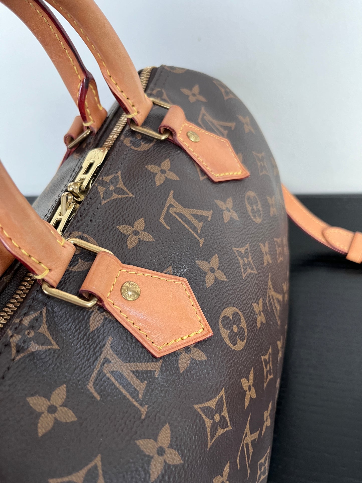 Louis Vuitton Speedy Bandoulière 25 Monogram WITHOUT LOCK & KEYS