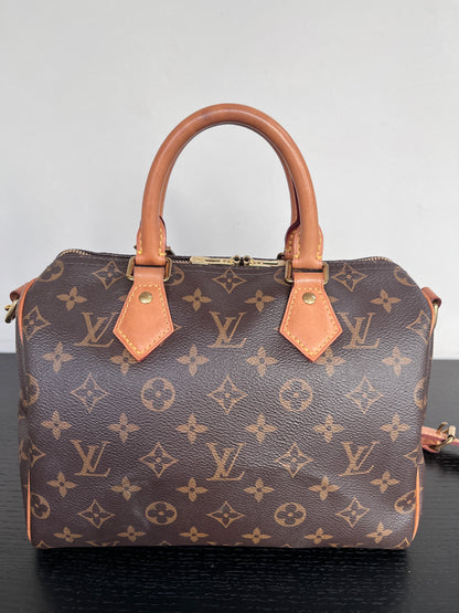 Louis Vuitton Speedy Bandoulière 25 Monogram WITHOUT LOCK & KEYS