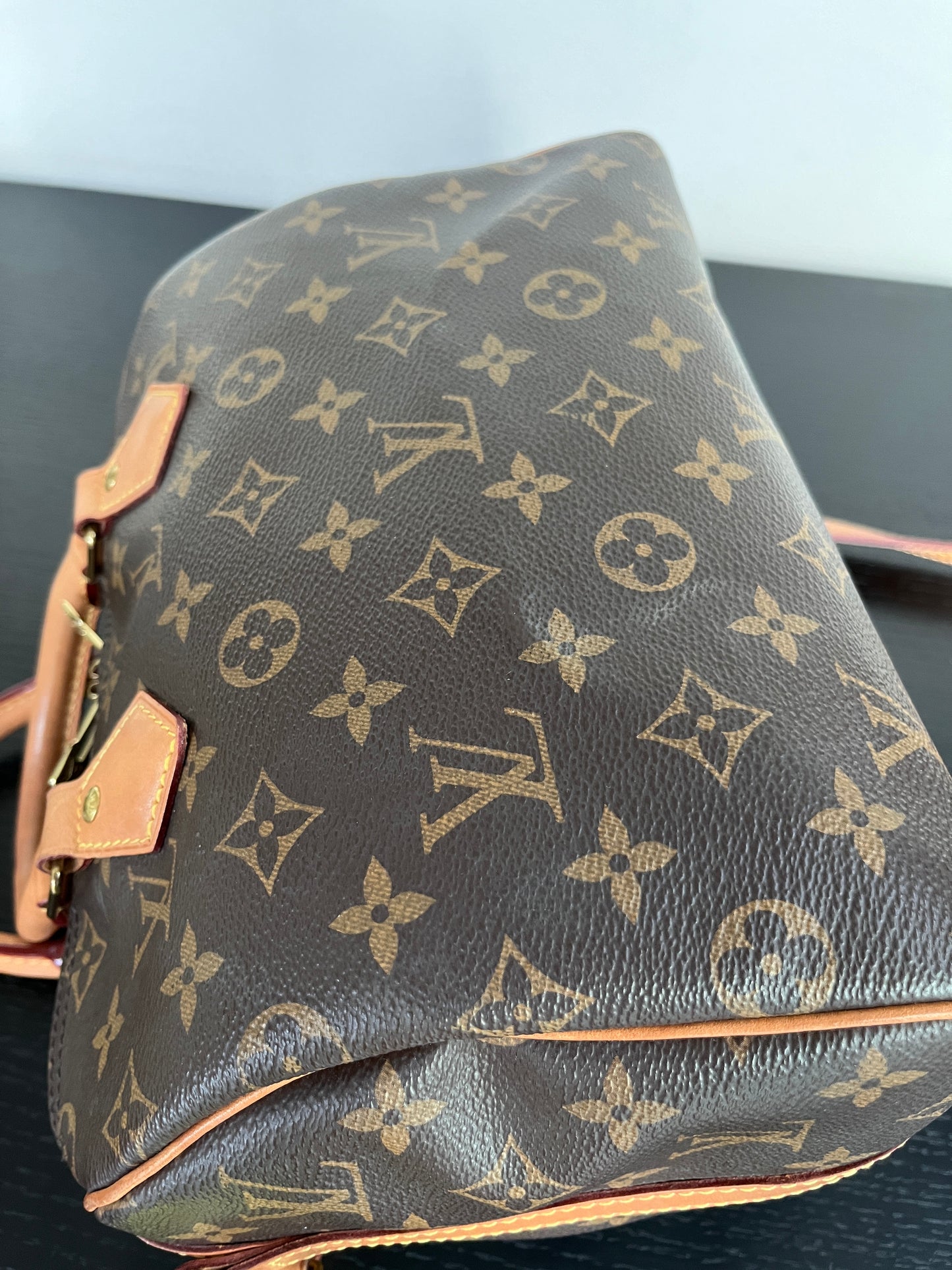 Louis Vuitton Speedy Bandoulière 25 Monogram WITHOUT LOCK & KEYS