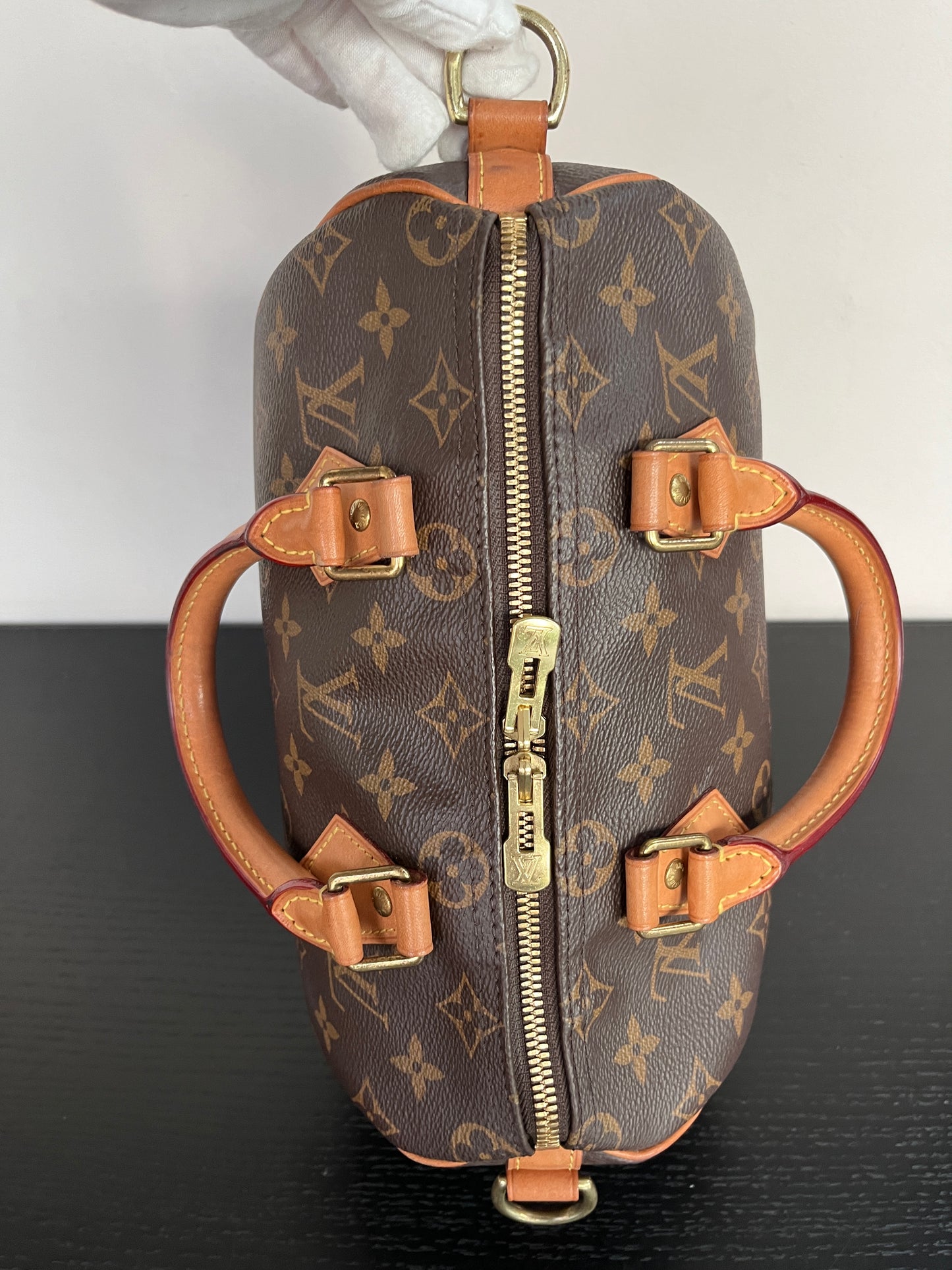 Louis Vuitton Speedy Bandoulière 25 Monogram WITHOUT LOCK & KEYS