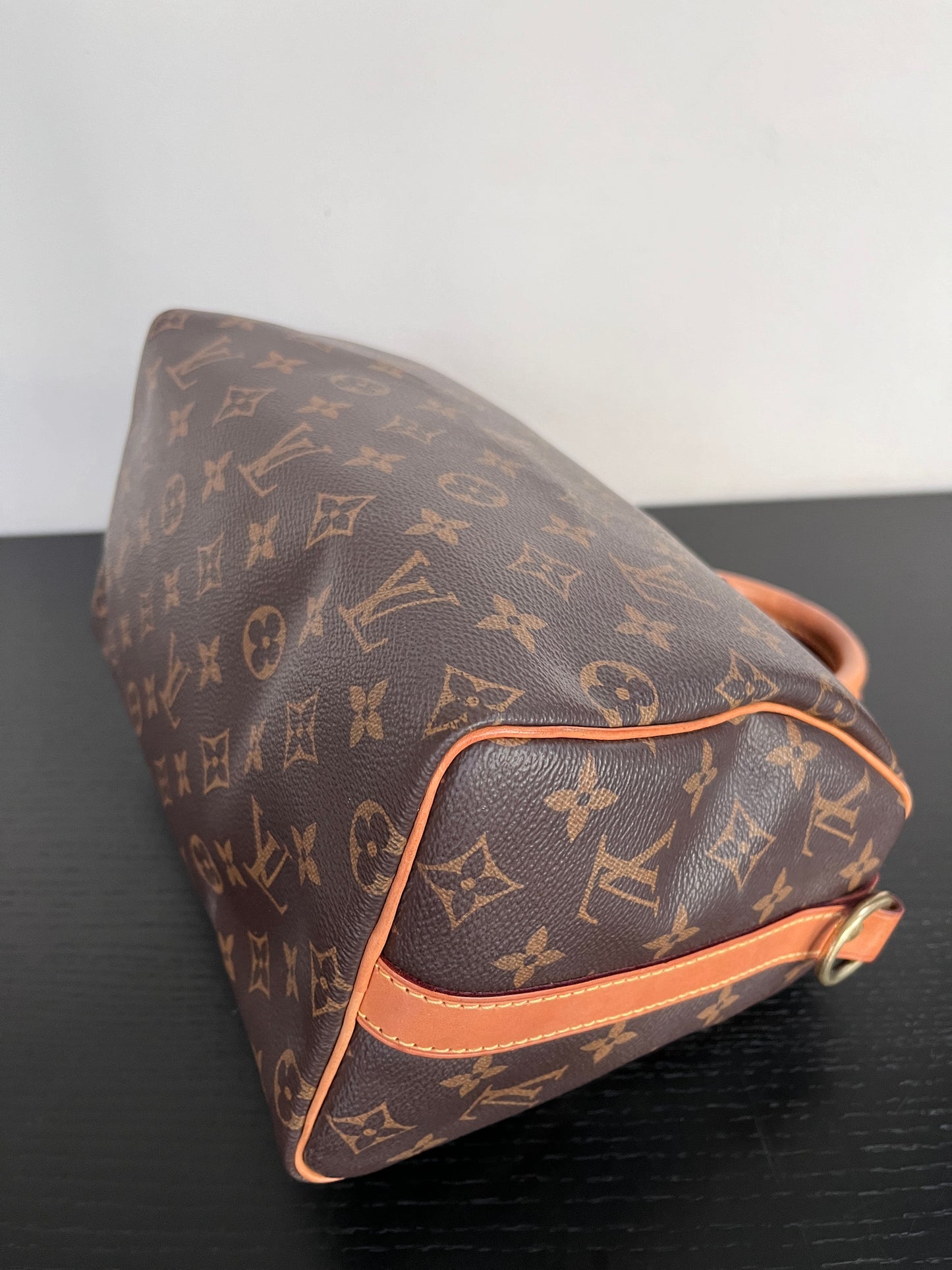 Louis Vuitton Speedy Bandoulière 25 Monogram WITHOUT LOCK & KEYS