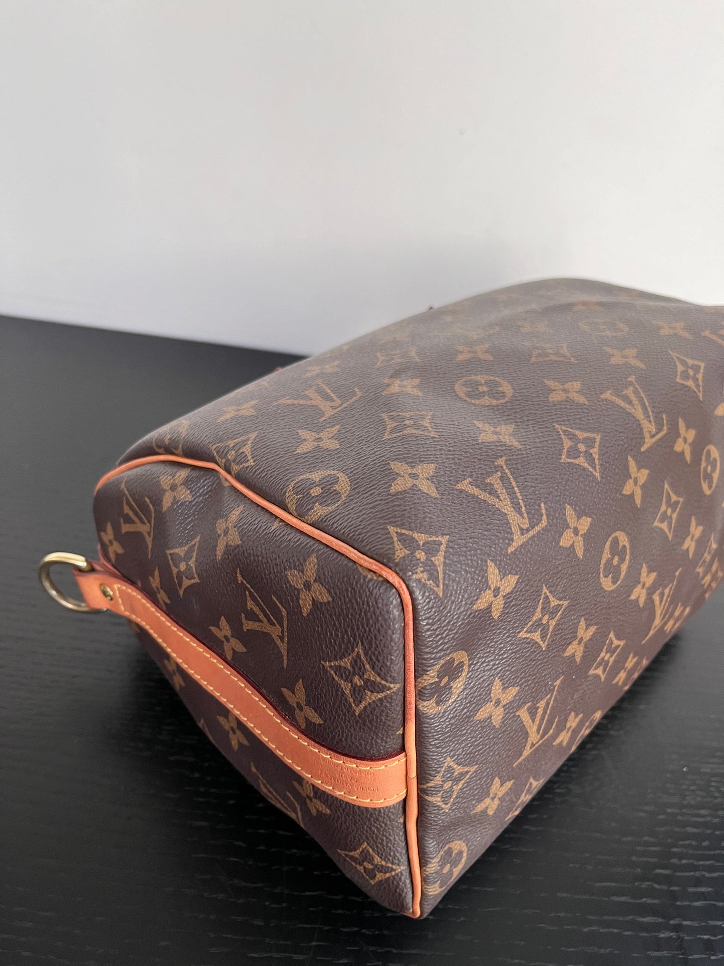 Louis Vuitton Speedy Bandoulière 25 Monogram WITHOUT LOCK & KEYS